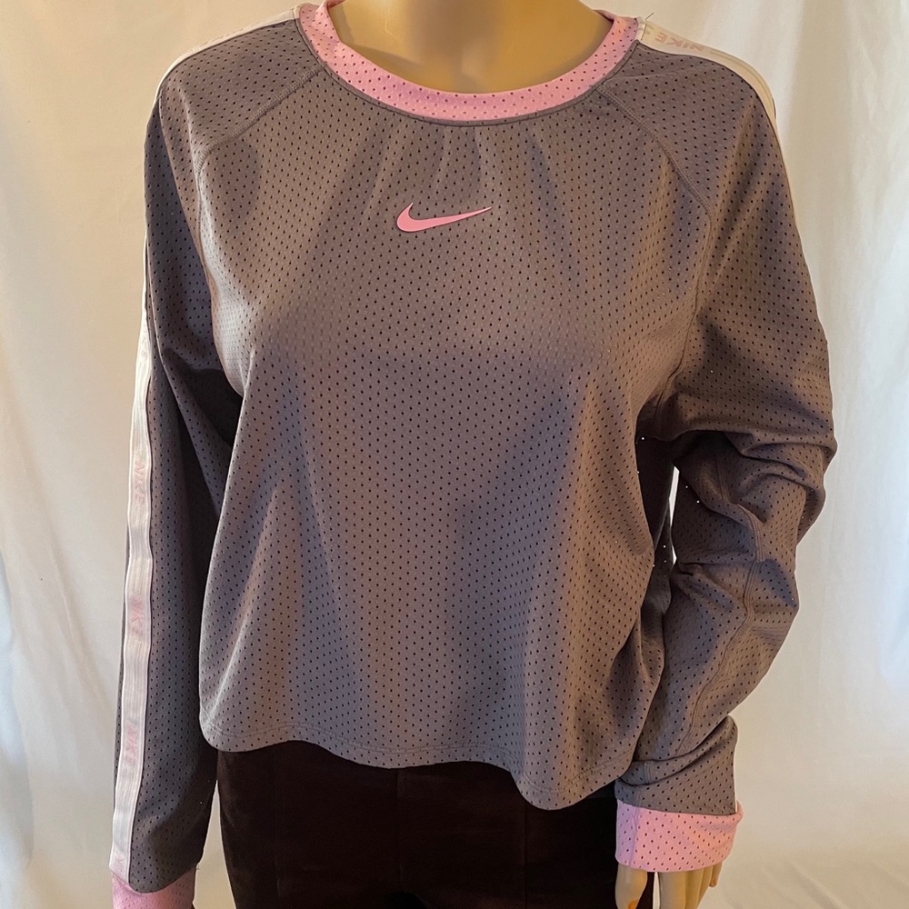 NIKE women’s mesh gray & pink athletic top size XL